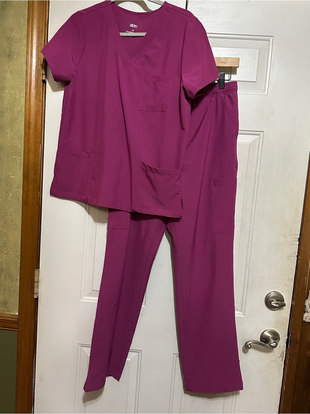 COZYFIT Scrub Set Women Medical Uniform Top Straight Leg Pants Size: Medium Pink